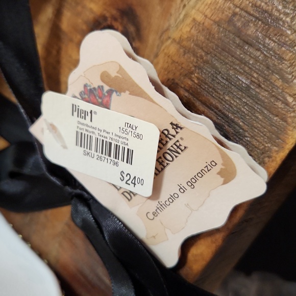 Masquerade Mask - Picture 4 of 4